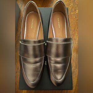 Halogen Women’s Loafer In Pewter Metallic Leather: 8.5